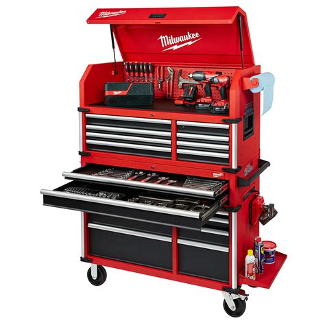 milwaukee tool chest